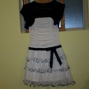 Girl's Party Dress